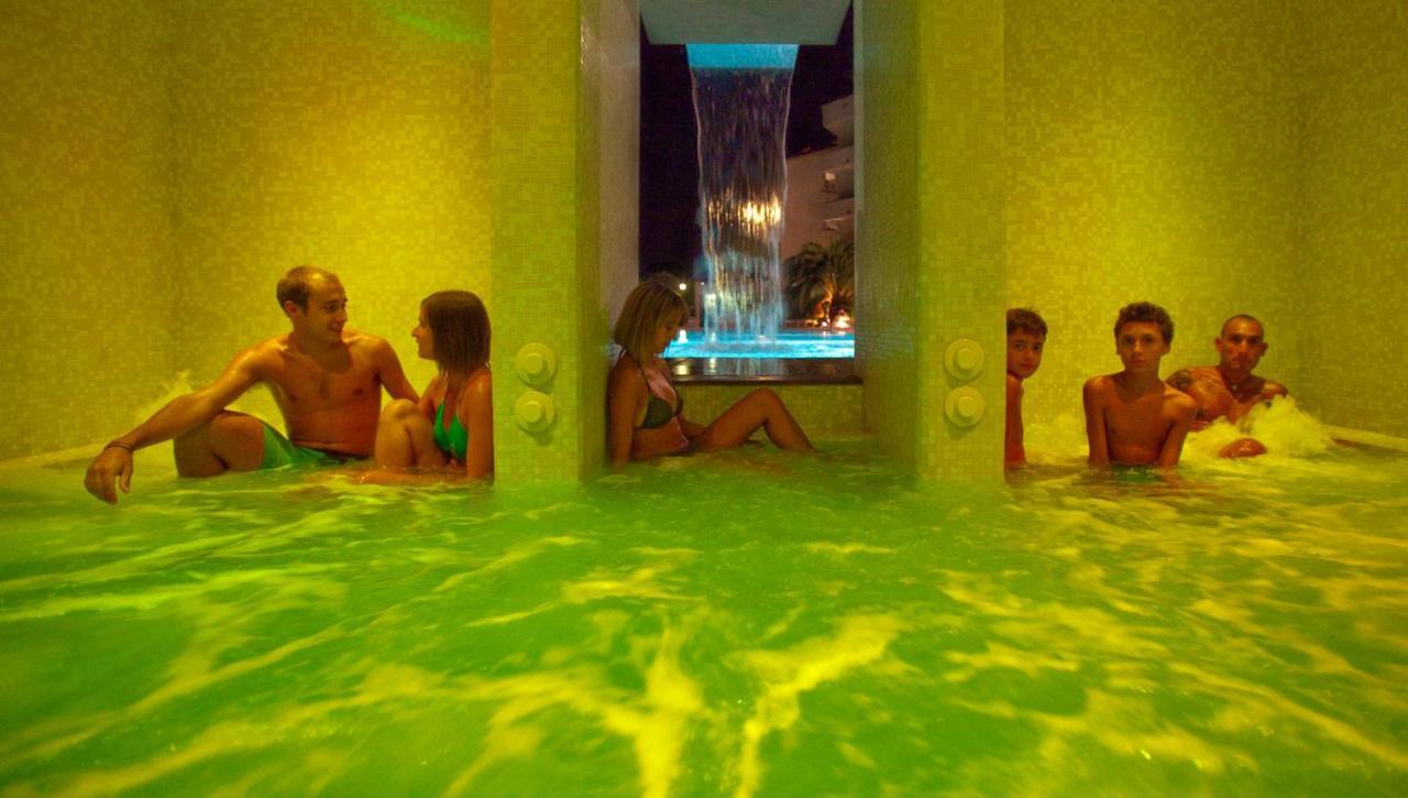 Hotel Residence Stella Del Mare Vada Εξωτερικό φωτογραφία