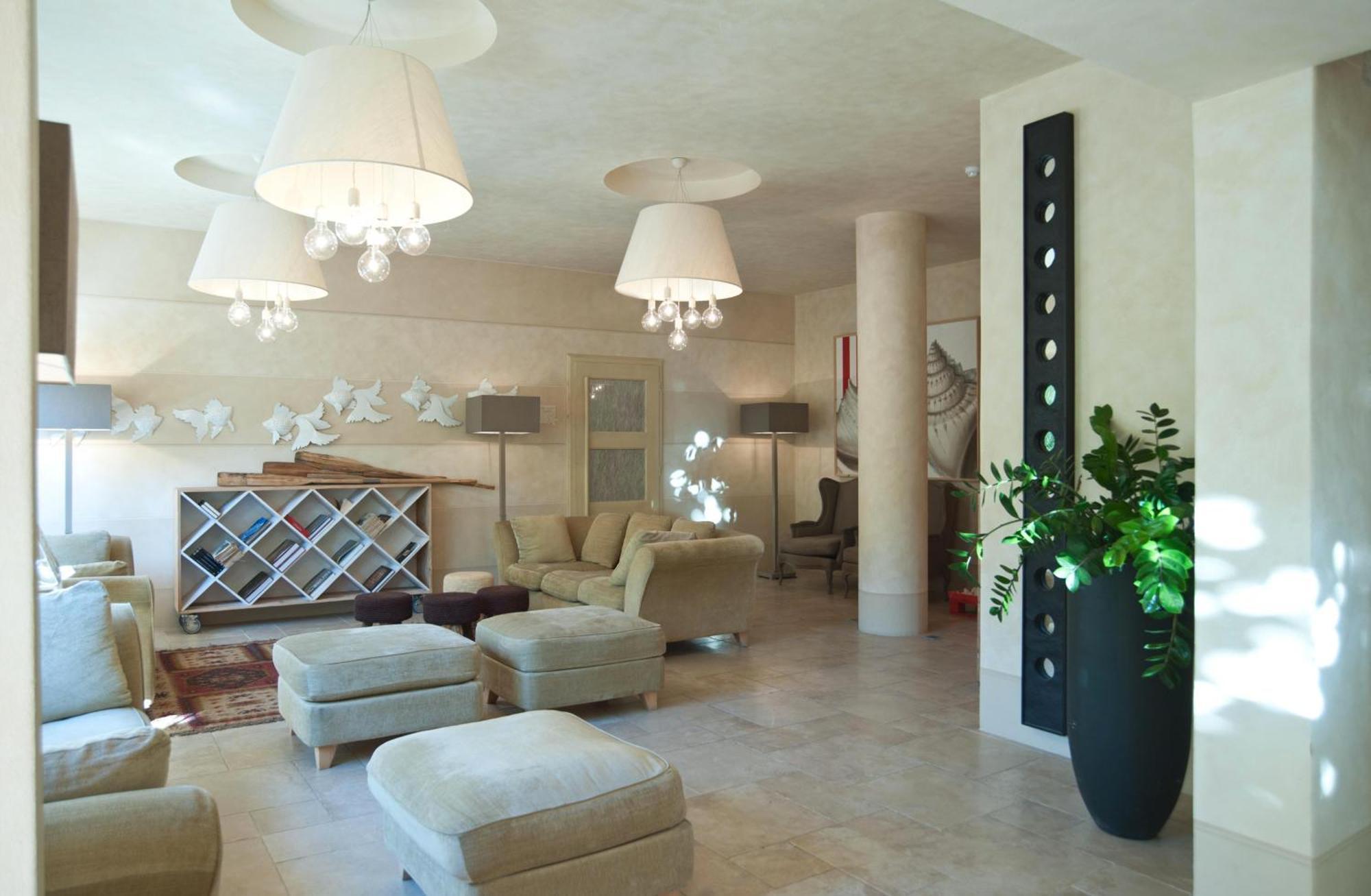 Hotel Residence Stella Del Mare Vada Εξωτερικό φωτογραφία